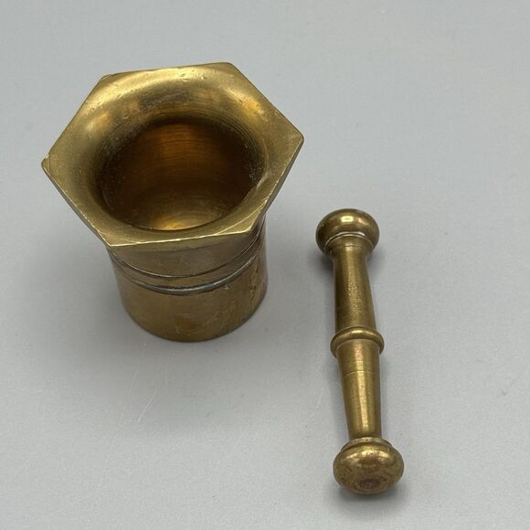 Vtg Solid Brass Mortar and Pestle Set Hexagon Top Shape Apothecary 1.5" T - Picture 4 of 9